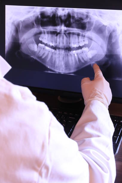 Best Cracked Tooth Emergency Dentist  in Franklin Grove, IL