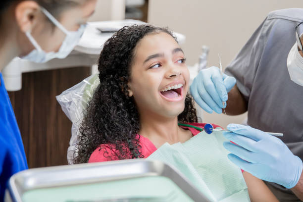 Best Emergency Tooth Extraction  in Franklin Grove, IL
